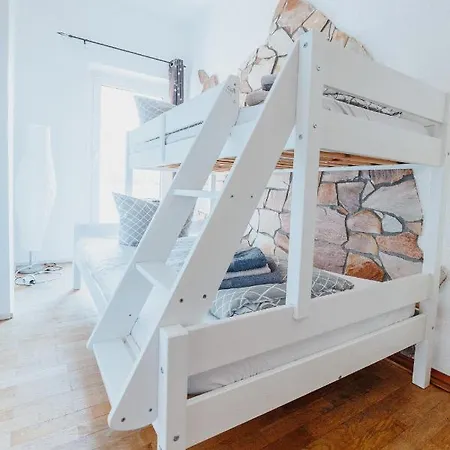 Ferienwohnung Oberhausen Sterkrade דירה *