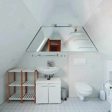 דירה Ferienwohnung Oberhausen Sterkrade אוברהאוזן