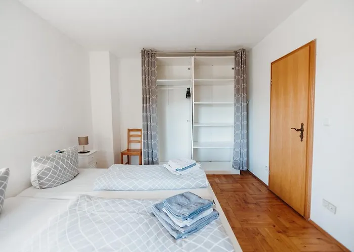 Ferienwohnung Oberhausen Sterkrade オーバーハウゼン